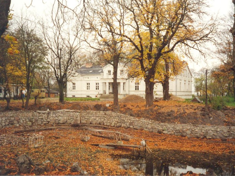 boo-kuchary-dwor-stawy